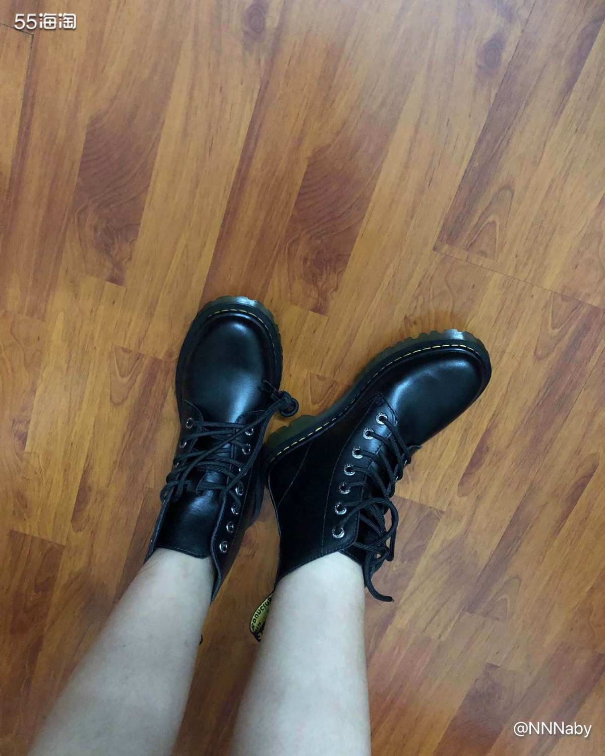 🍒八月份打卡第五弹🍒   七月底淘了一双酷酷的马丁靴——