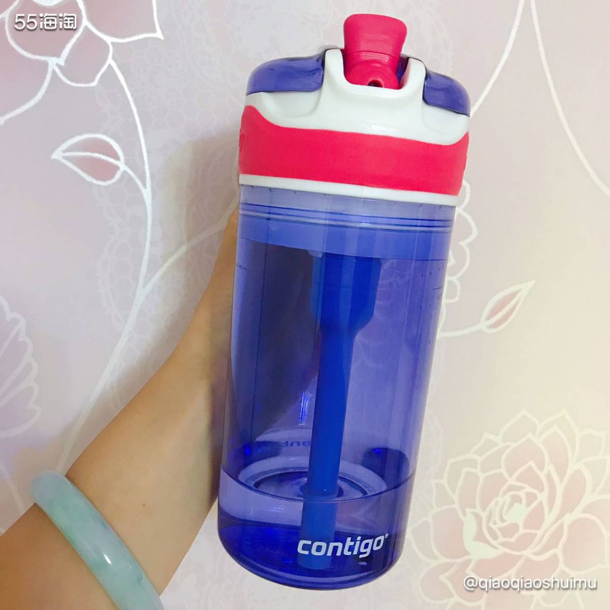这个contigo的吸管杯是娃最近的新宠，换了它之后简直是爱