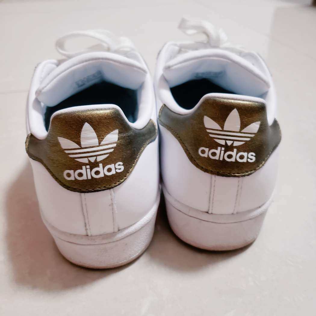 《买鞋尺码参考☞Adidas Superstar篇》  第一