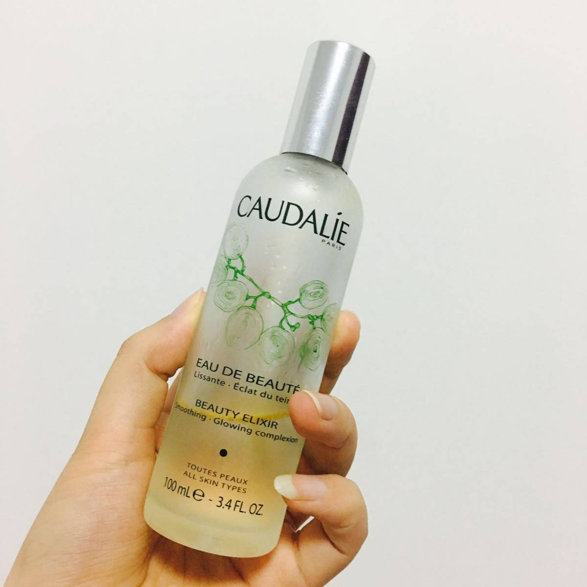 今日份晒单，欧缇丽皇后水and欧莱雅茉莉玫瑰🌹大粉水  来