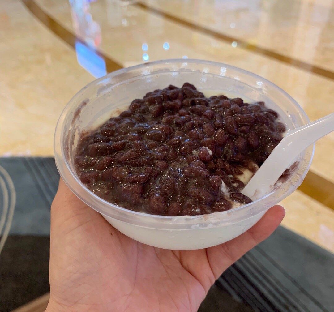 八月晒单也疯狂之🎈义顺牛奶公司 🍇义顺牛奶公司是中国澳门