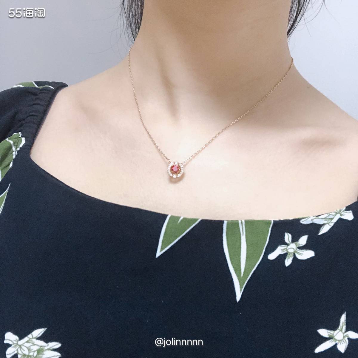 🌈施华洛世奇红色跳动的心💓  本来对红色的项链不太感冒 