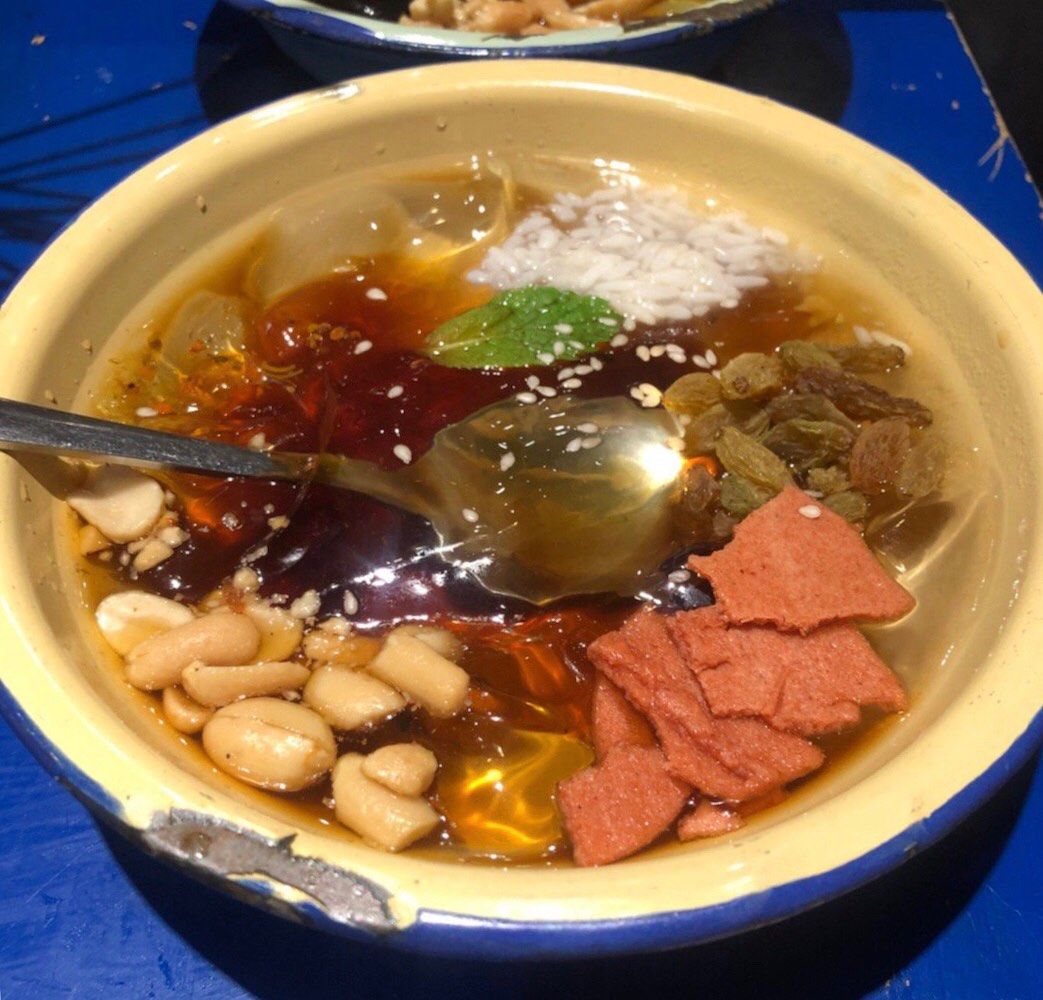 八月晒单也疯狂之🌵马路边边串串香 🍇我和闺蜜两个人都是火