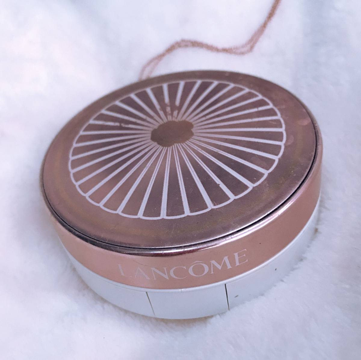 #粉底液# ysl这款粉底液购于lookfantastic.