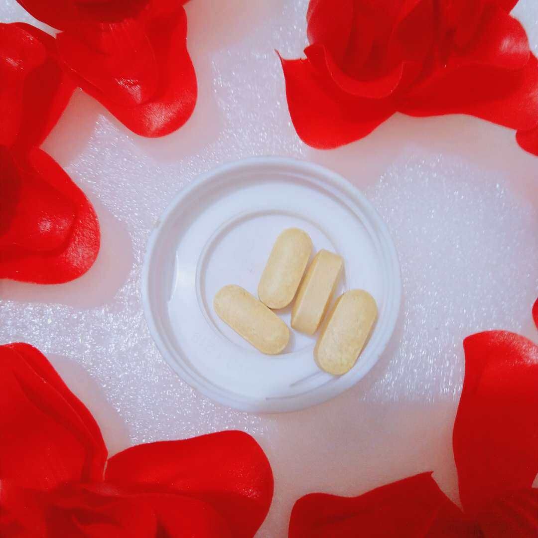 八月NO.23  夏天女生必备的GNC玫瑰果VC  🌹GN