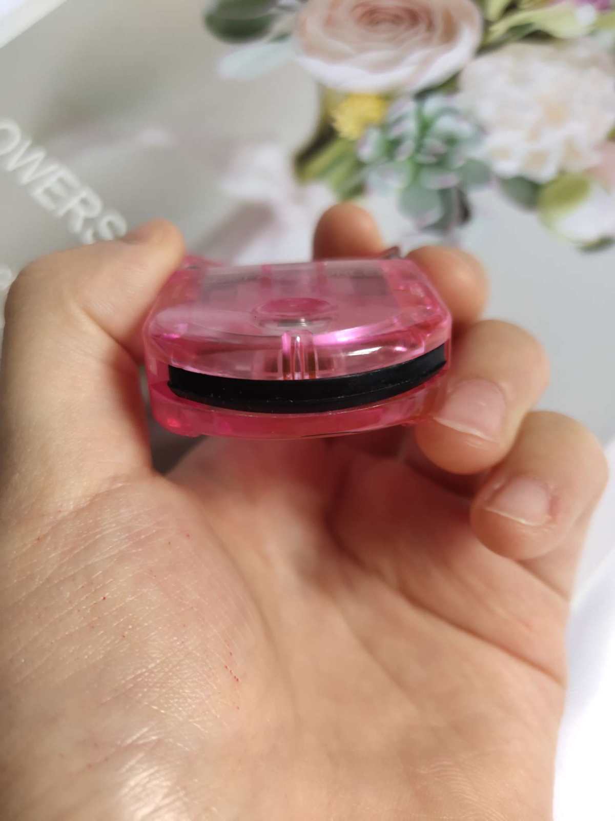 🌈🌈day21—贝印迷你型睫毛夹    相信大家都有过被