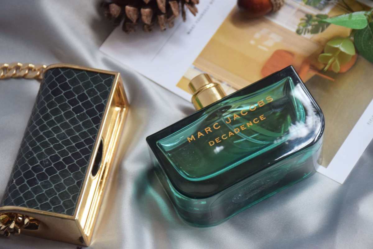 8月晒单之marc jacobs decadence香水小马哥的一款奢华造型的香水,名