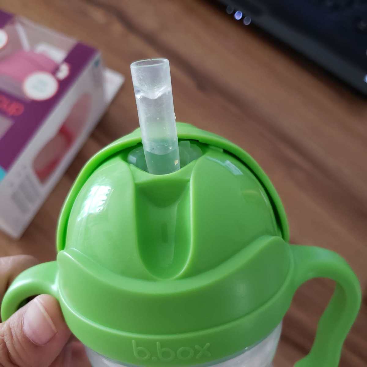 Bbox吸管杯  这是宝宝最爱用的水杯，从二代用到三代。  