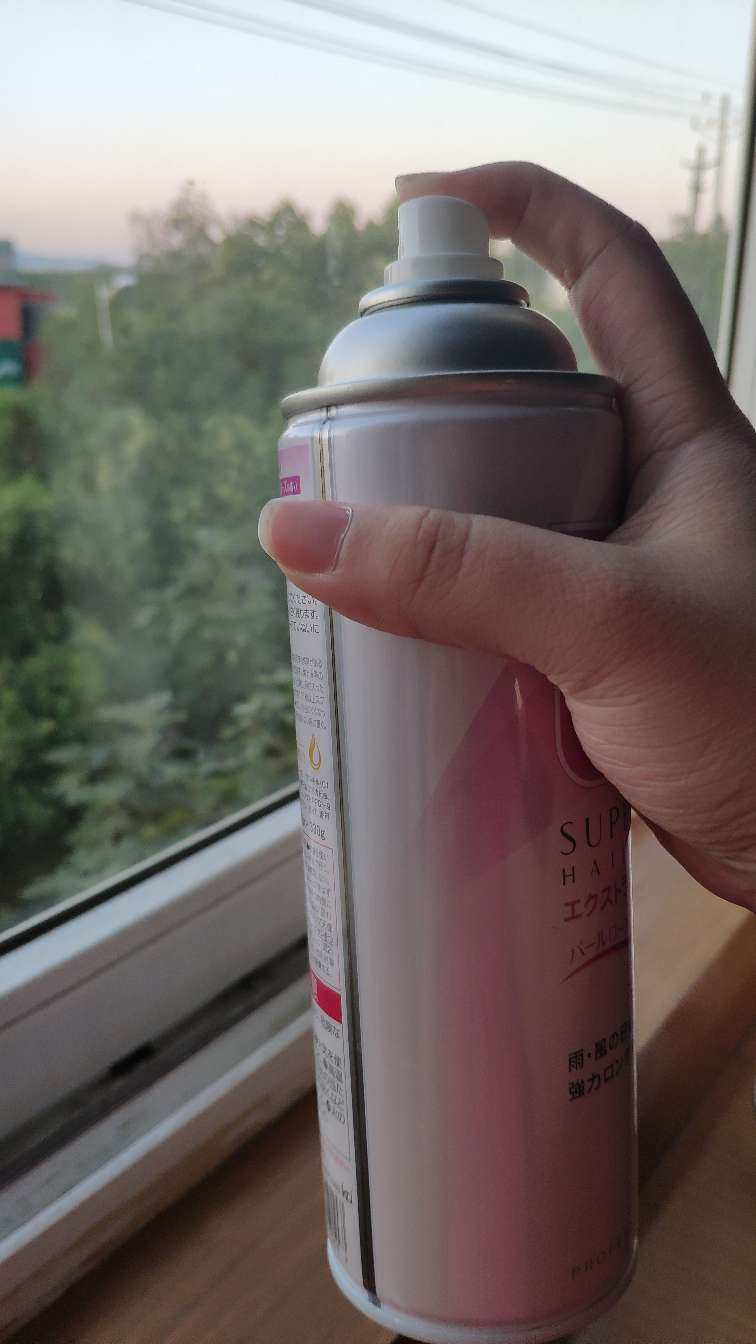 🌹**个平价好用的发型定妆喷雾         ✅VO5 