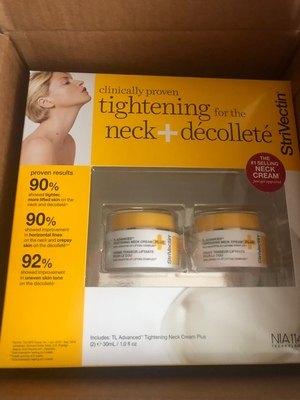 **一款 Strivectin TL 斯佳唯婷先进紧致颈霜 