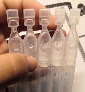 天天离开开手机电脑 眼睛开始干涩了 特别害怕变瞎于是就买起了眼水来