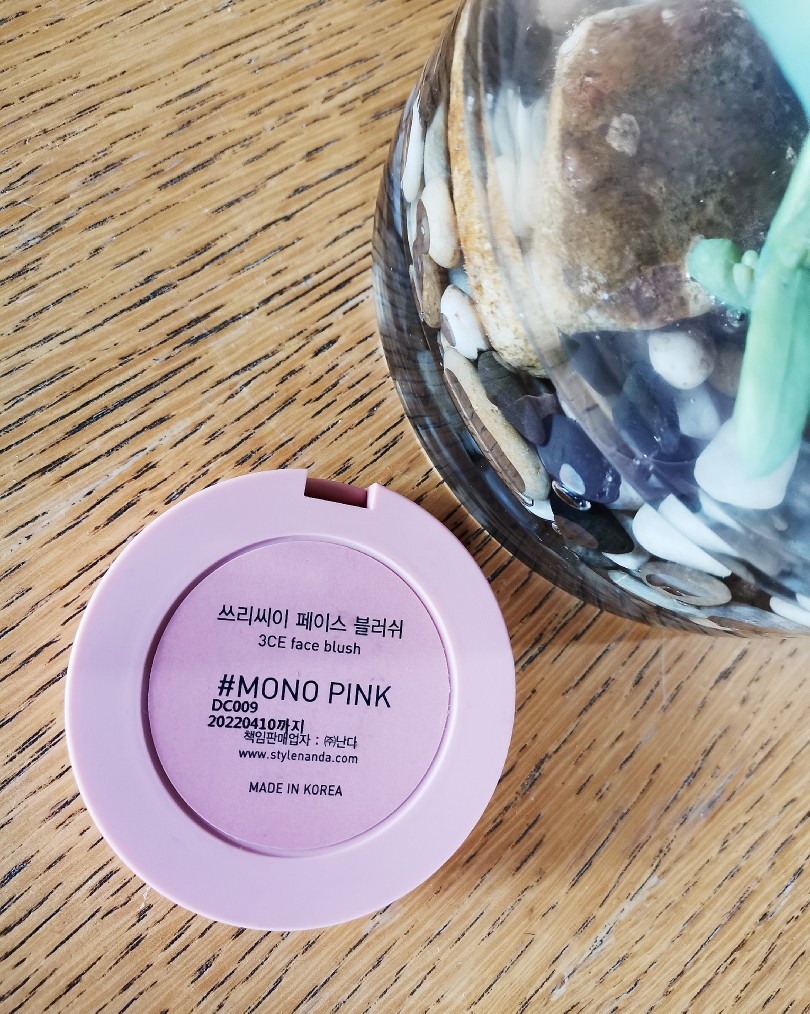 🌸3ce单色腮红mono pink裸粉色  🌸这款有好几