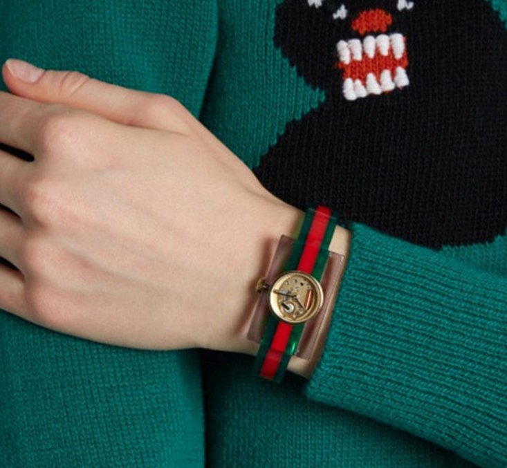 超有范儿！章子怡同款Gucci古奇矩形透明玻璃小蜜蜂女表QQ