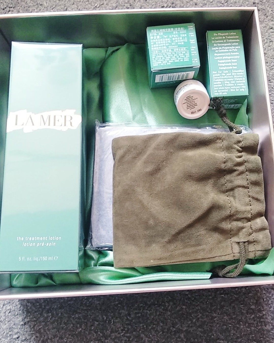 ✨lamer海蓝之谜开箱  Lamer天猫旗舰店也到了一年一