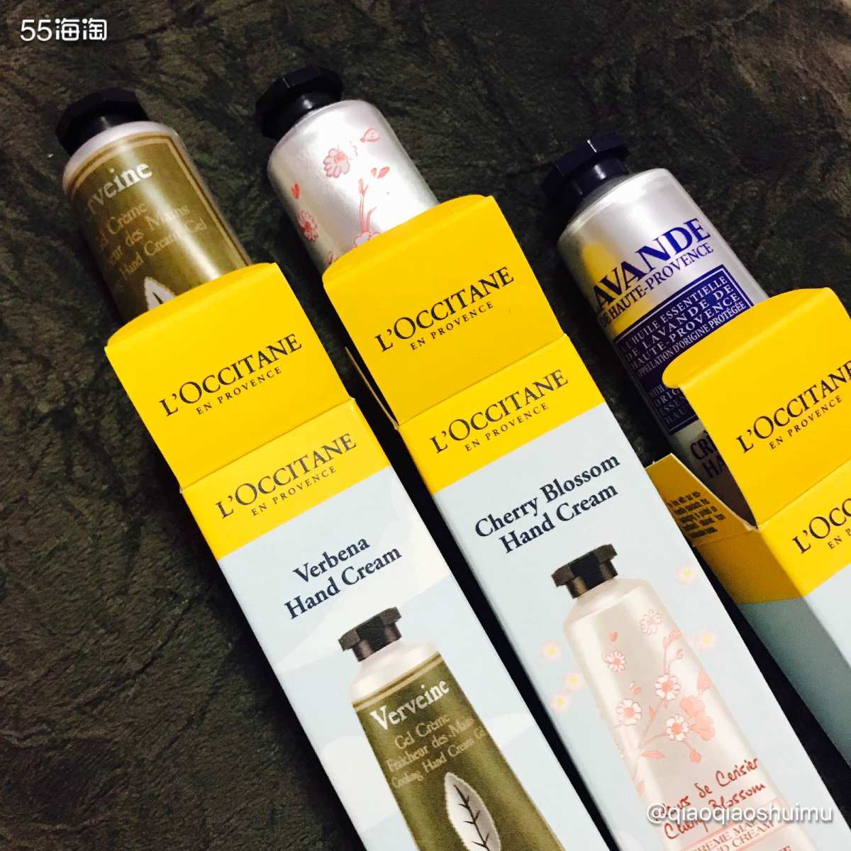 秋天来啦，护手霜要用起来啦😜😜 去年买了好多护手霜，除了