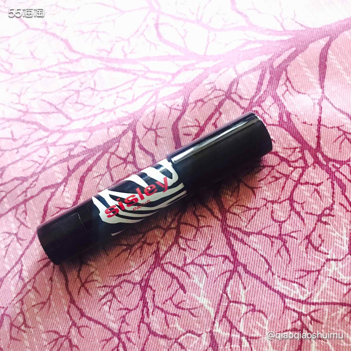 一直以来，Sisley的东西在我看来都满高级的～比如我用过的