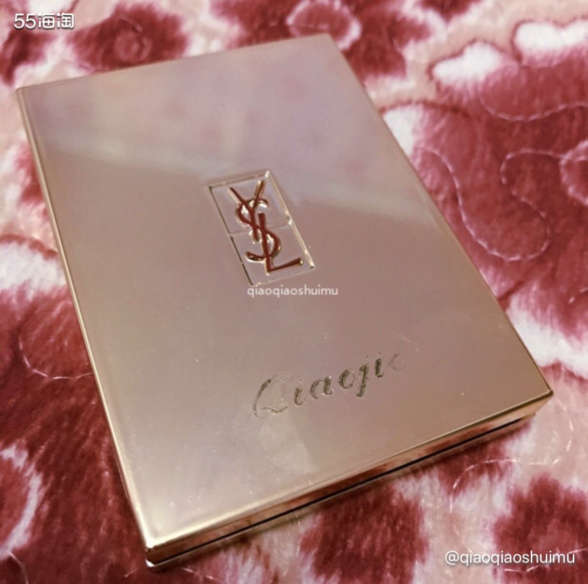 撸了一个眼妆，用的是我之前介绍过的ysl11号，大家还记得不