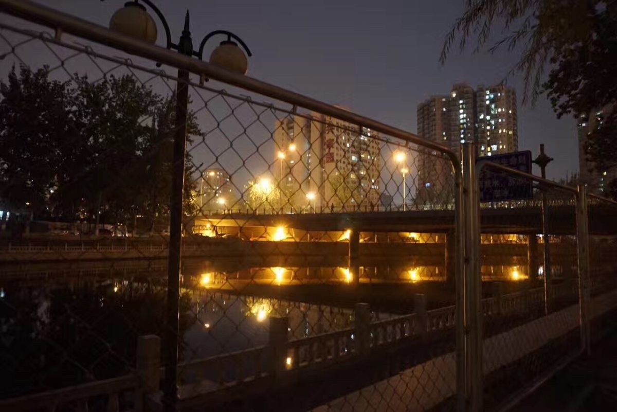 #最美秋景# 秋天的颜色 秋天是什么颜色，赤橙黄绿青蓝紫-暮