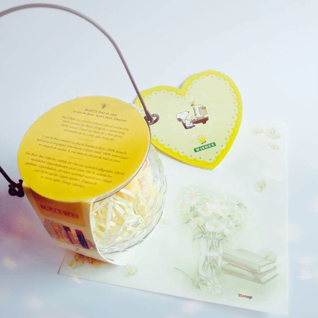 9月晒单挑战D1 唇唇欲动，Burt’s Bees来助力  