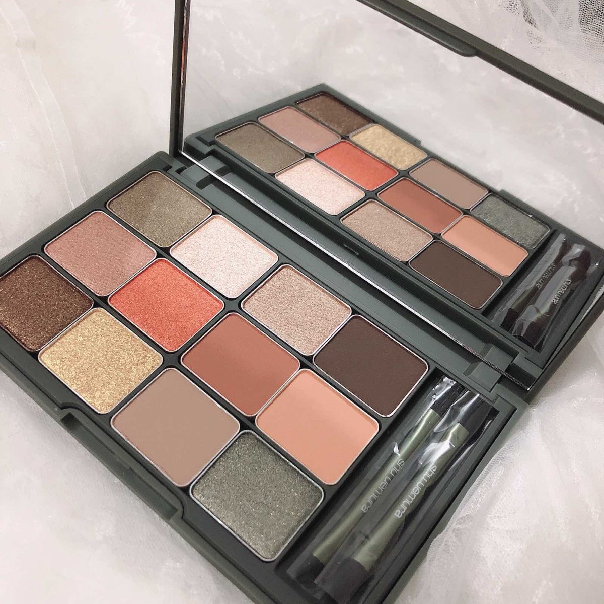 🔺9月晒单挑战_No_2🔻这盘植村秀联名限量迷彩冰橙盘，