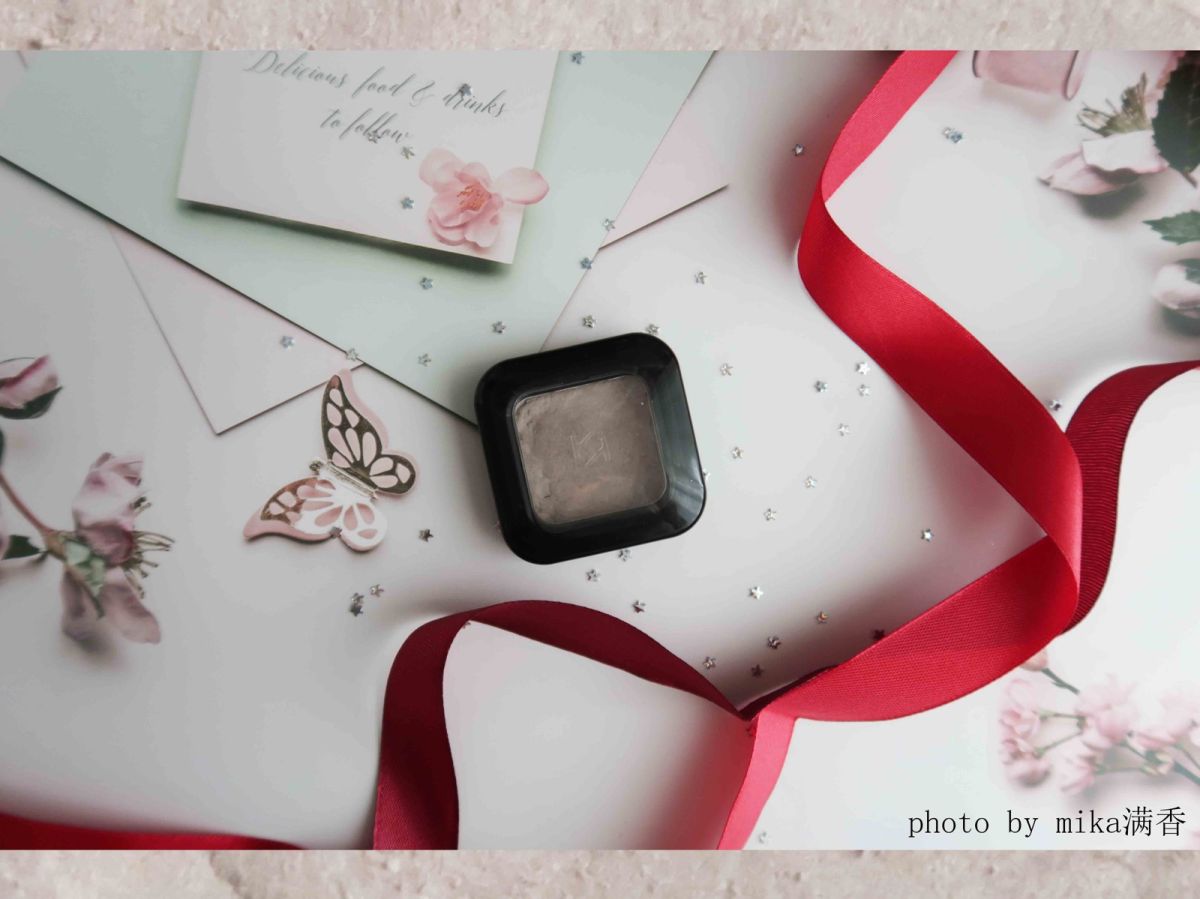 kiko单色眼影💖💖💖 色号：82 mac omega