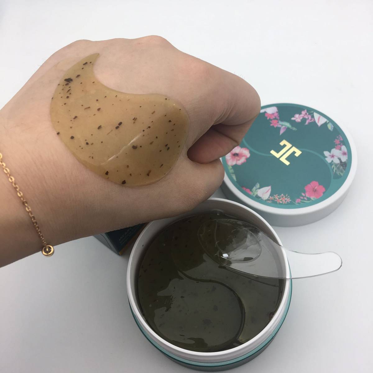 9月晒单第5⃣️篇  JAYJUN眼膜贴👀 想要窥探一个人