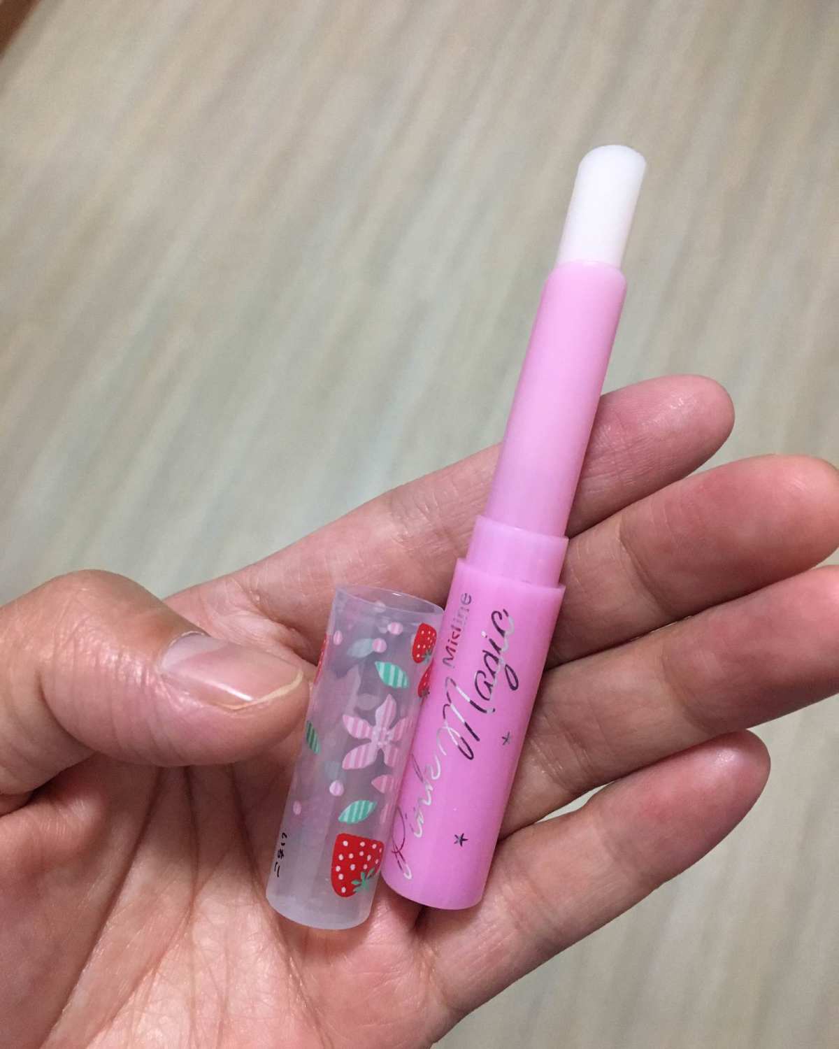 不知在哪里曾看到一句话，每个少女👸🏻的化妆包里都应该有一