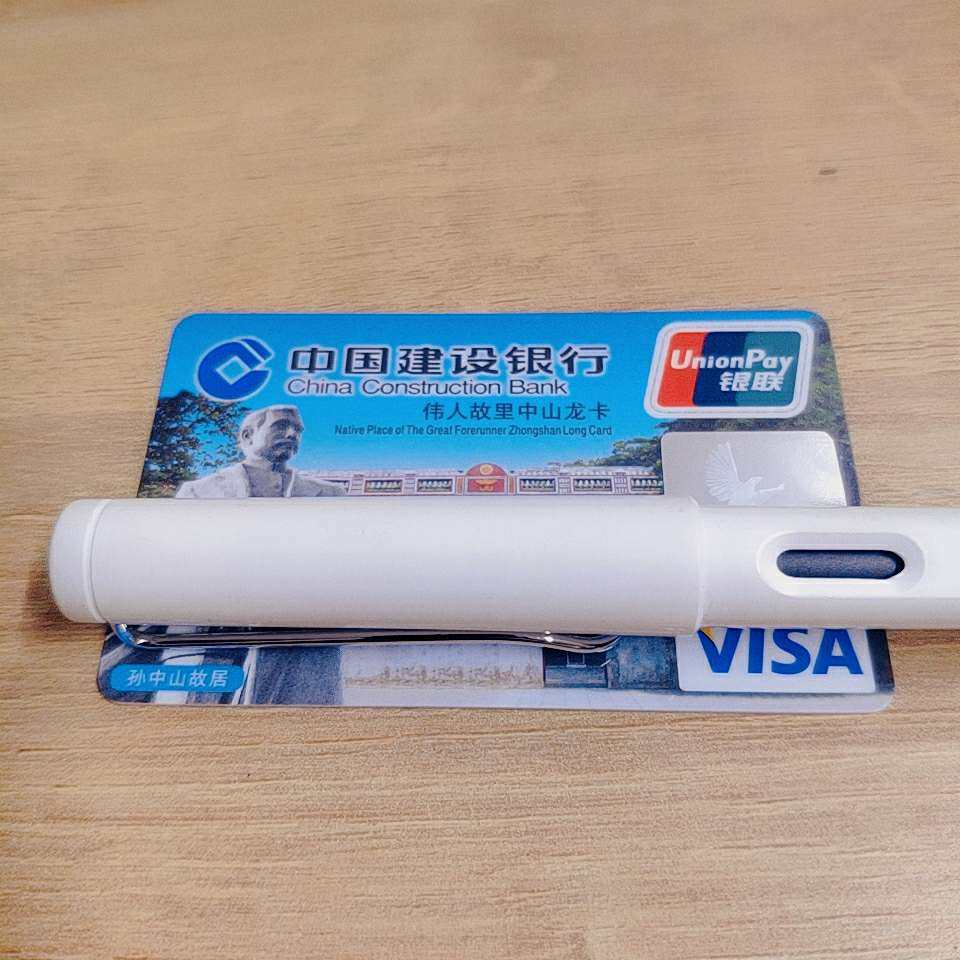 😊我为大家分享的是我一直用了多年的 🌺建行双币种龙卡信用