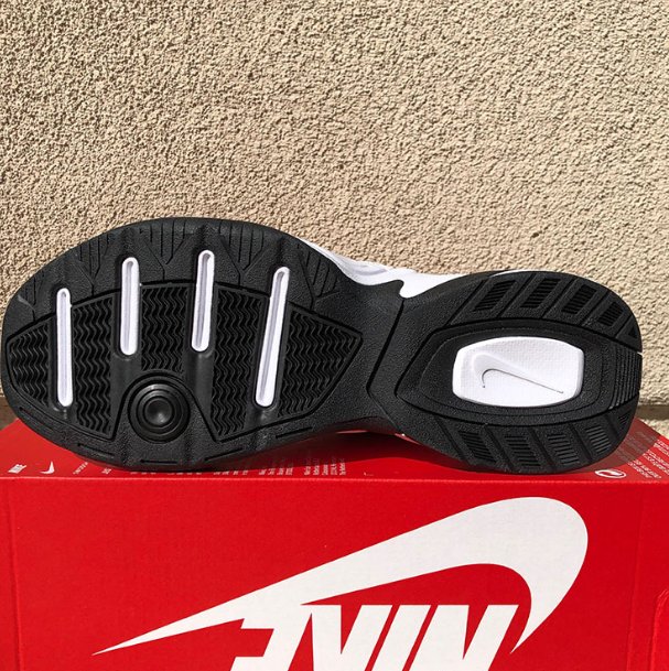 Nike老爹鞋QQ快递顺利到手 老爹鞋 最近很火的一款鞋子 