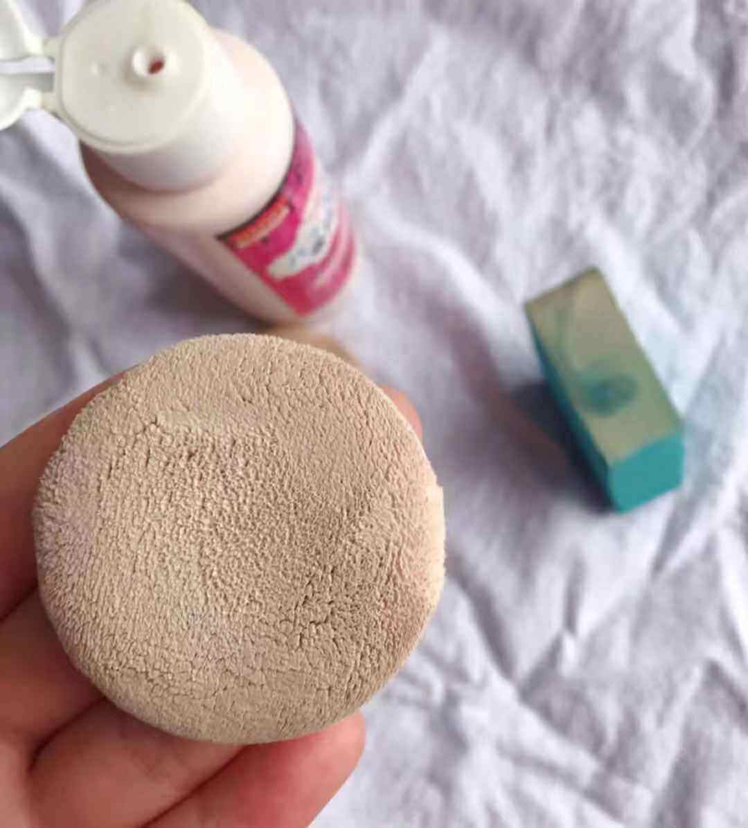 粉扑需要经常清洗———大创粉扑清洗剂  粉扑真的要定期清洗除