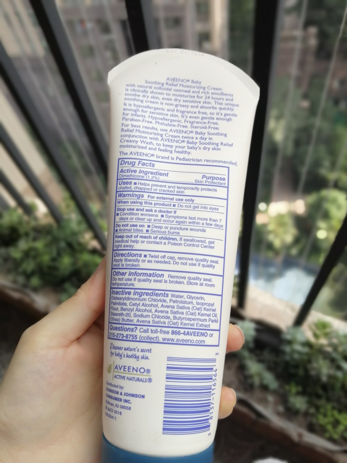 IHERB上面的Aveeno/艾惟诺婴儿面霜润肤乳都没有人，
