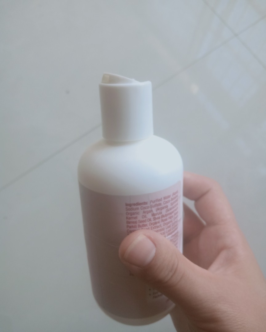 🍎🎃🎃这款好用的沐浴露，桃子味道，非常的好闻(✪▽✪)