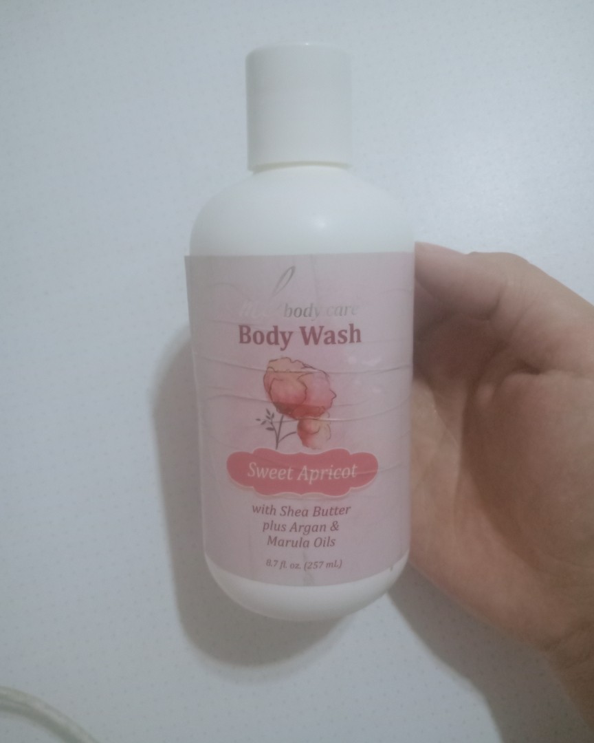 🍎🎃🎃这款好用的沐浴露，桃子味道，非常的好闻(✪▽✪)