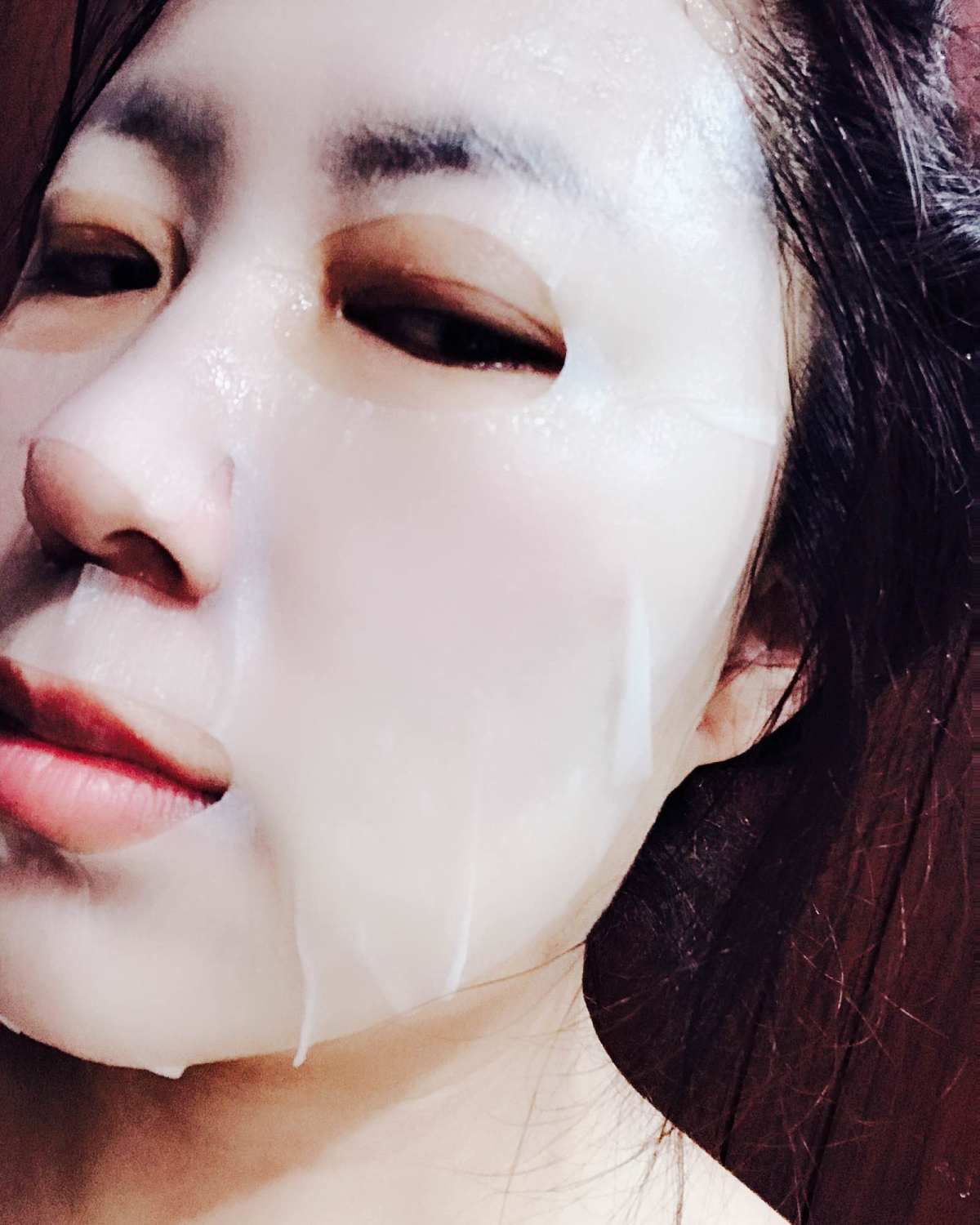 佰草集冻干粉精华面膜 这个面膜主打的是零添加 也是冻干类型的