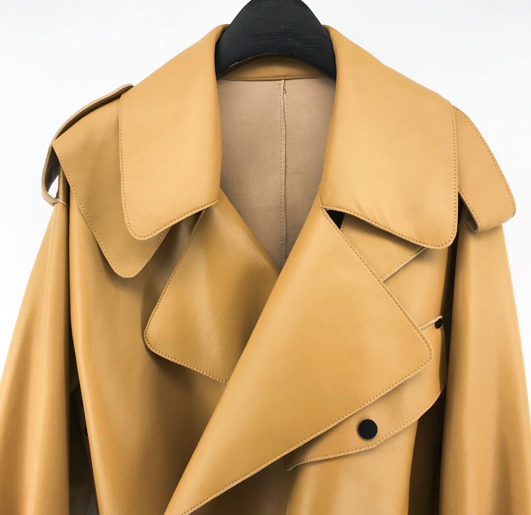 皮衣是我秋冬不可缺少的单品ACNE宽松版的皮衣 皮衣可以穿搭