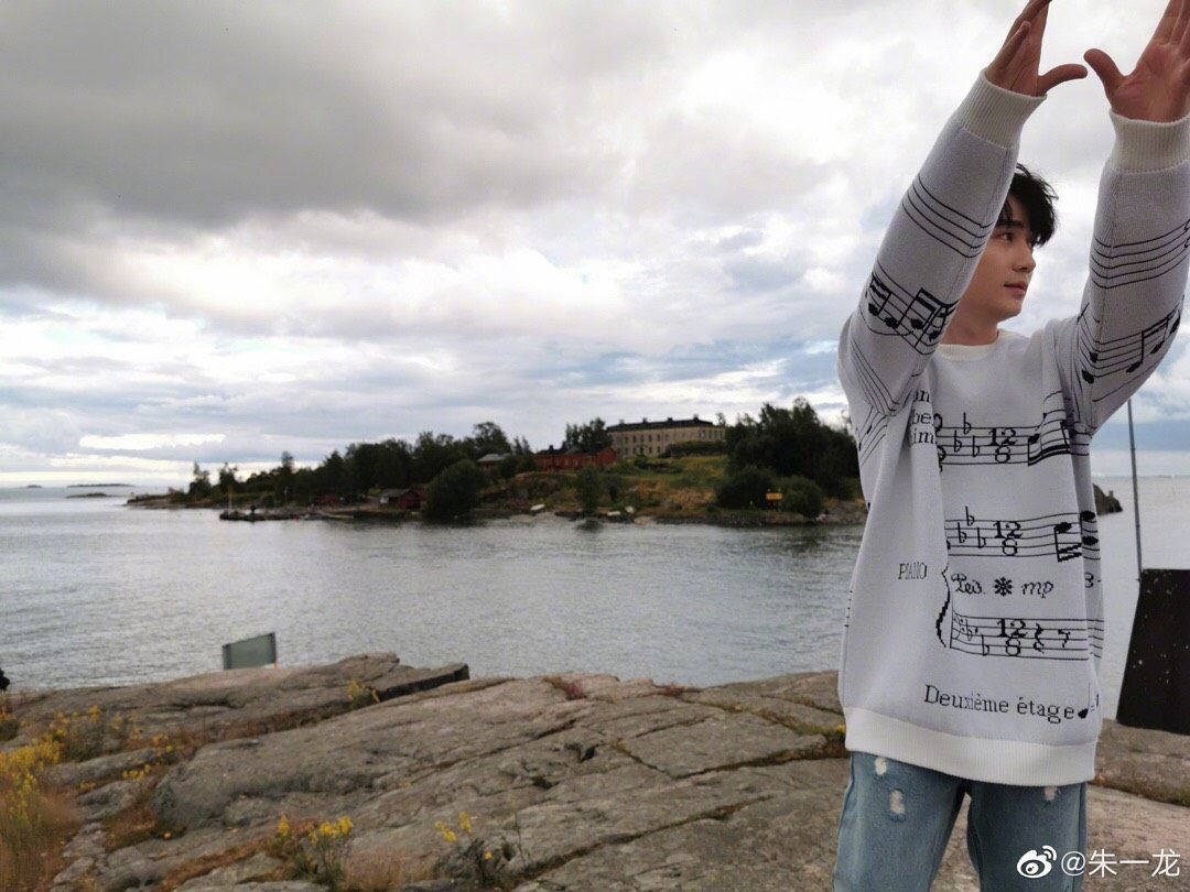 Louis Vuttion19FW双面音符毛衣 lv新款音符