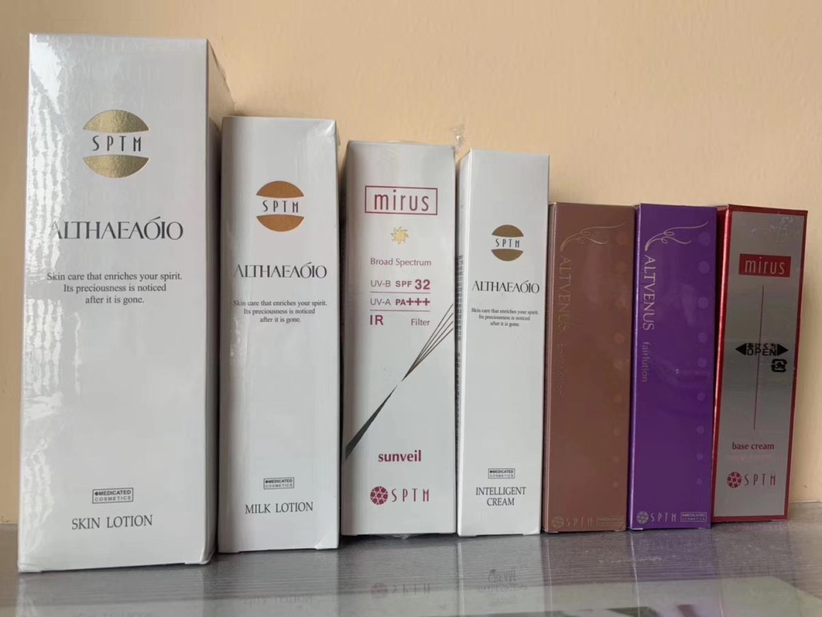 #护肤水买什么#  年龄：大妈级 肤质：超级干皮，轻敏肌 ：