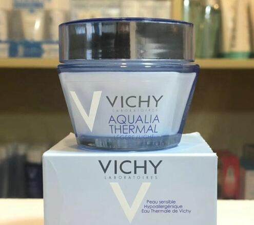 薇姿温泉矿物保湿水活霜🥠，这款也是我2016年在美亚买过的