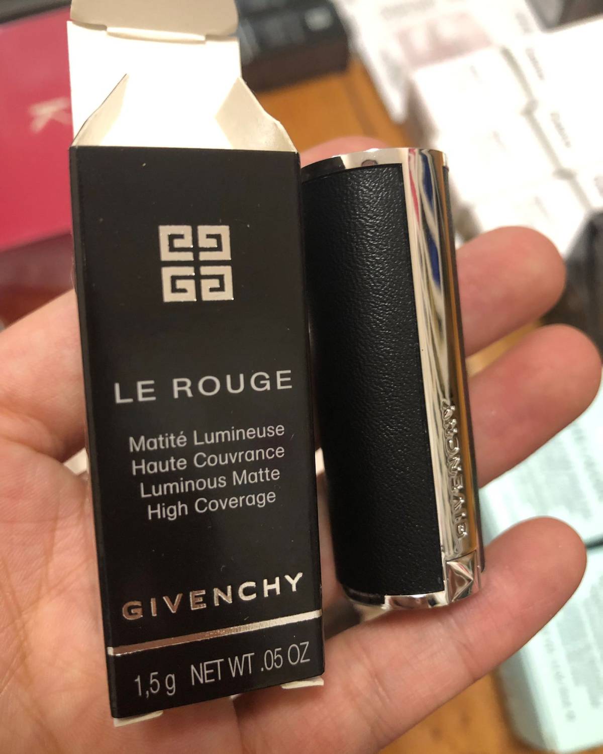 美国🇺🇸德国🇩🇪英国🇬🇧包裹 欧莱雅高端黑松露面