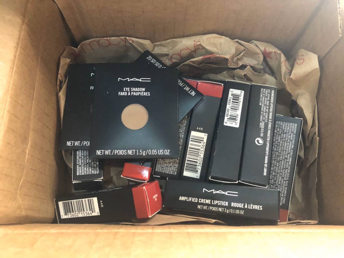 ❤️❤️❤️目前只用过了两个转运公司。下面就对比这两家转运公