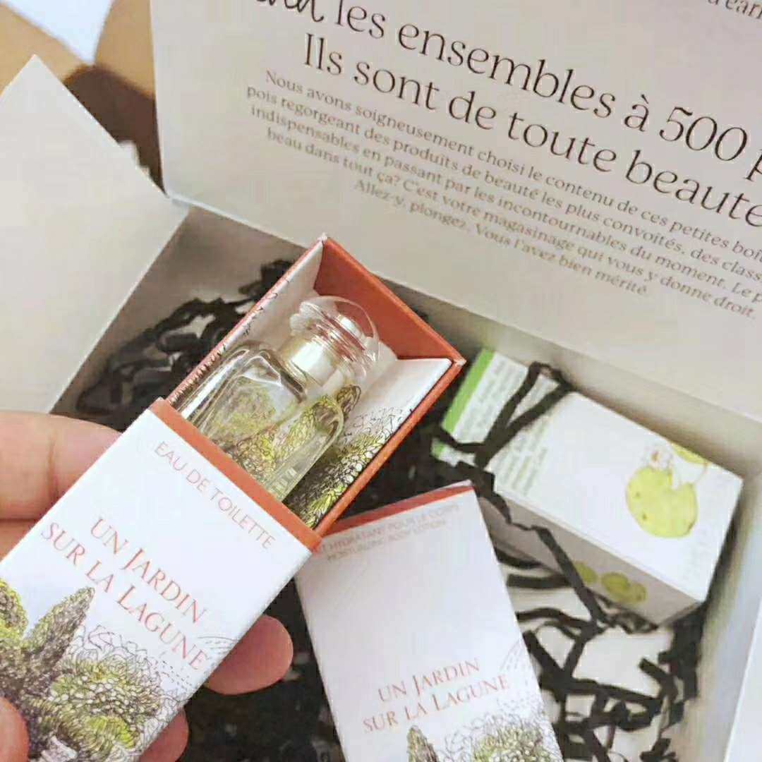 爱马仕香水礼盒￥210包邮，Q香无喷头！