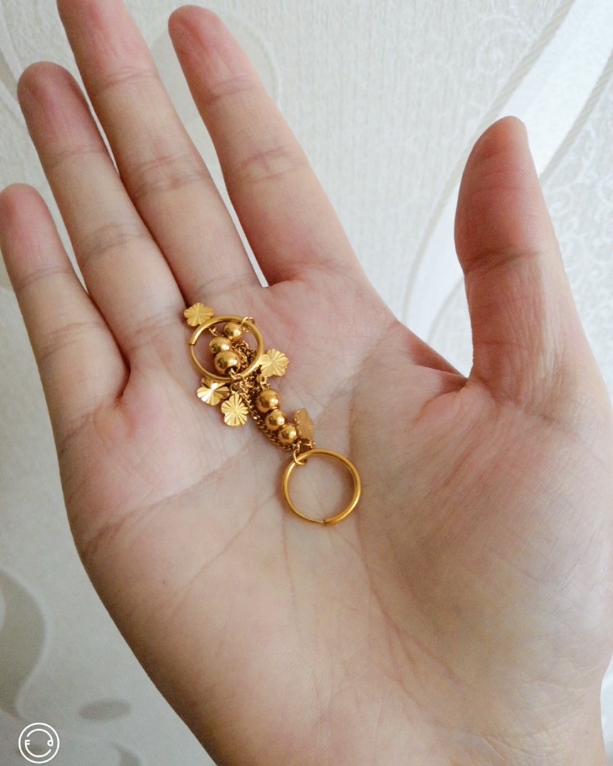 连续2次收到管家UU钻戒的活动邀请，刚好周末有空，翻箱倒柜，