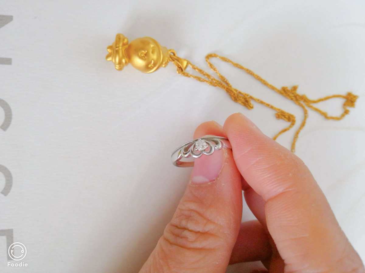 连续2次收到管家UU钻戒的活动邀请，刚好周末有空，翻箱倒柜，