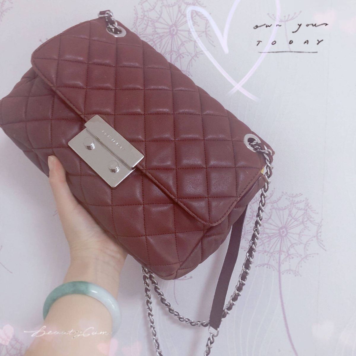 👛👛今天背哪款包包呢？斜挎小包包！✌️  🌸女人对包包