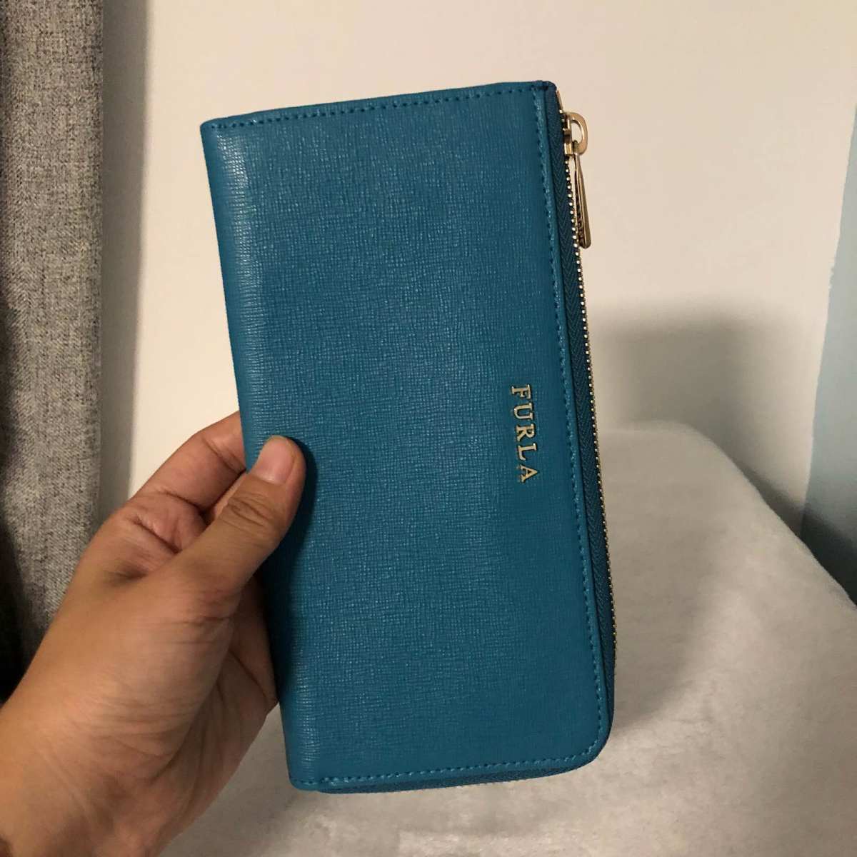 #今天我背这个包#furla钱包 🍇之前我都没说过furl