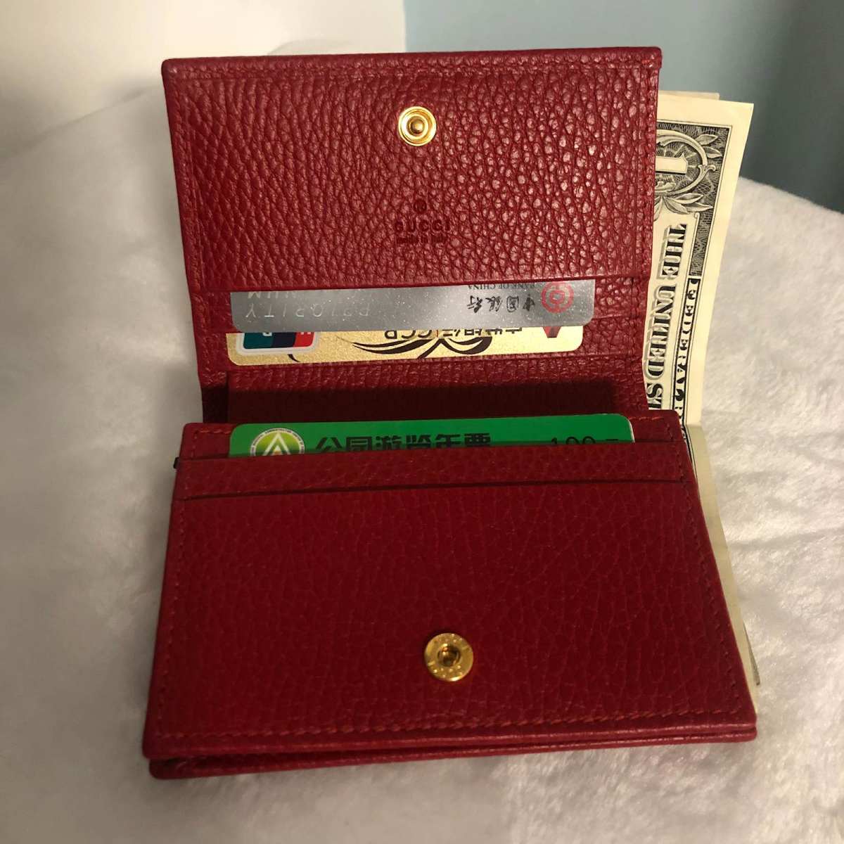 #今天我背这个包#gucci双G小钱包 🍇Gucci双G小