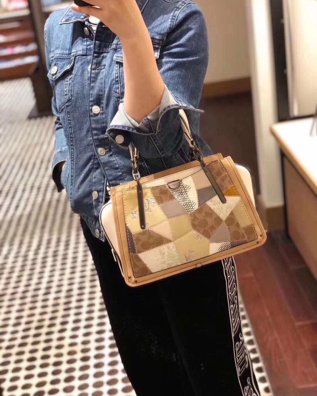 coach dreamer 29拼色中号,折上折,9694直邮2400,海淘攻略-55海淘