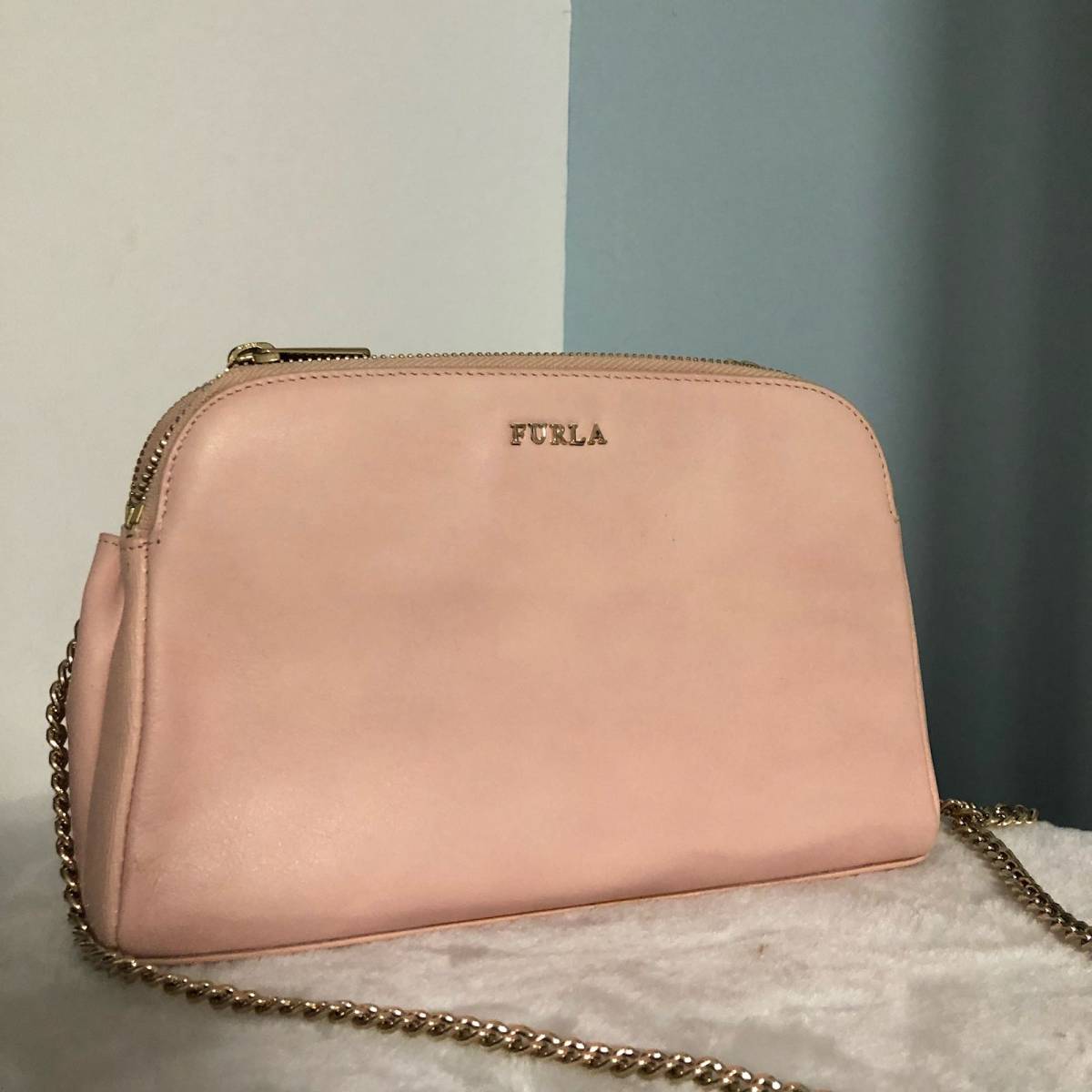 #今天我背这个包#furla双拉链斜挎包 🍇很淑女的芙拉浅