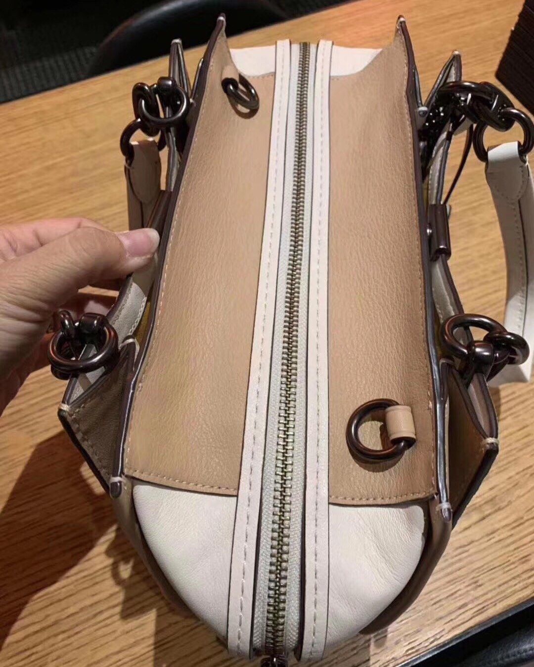 coach dreamer 29拼色中号,折上折,9694直邮2400,海淘攻略-55海淘