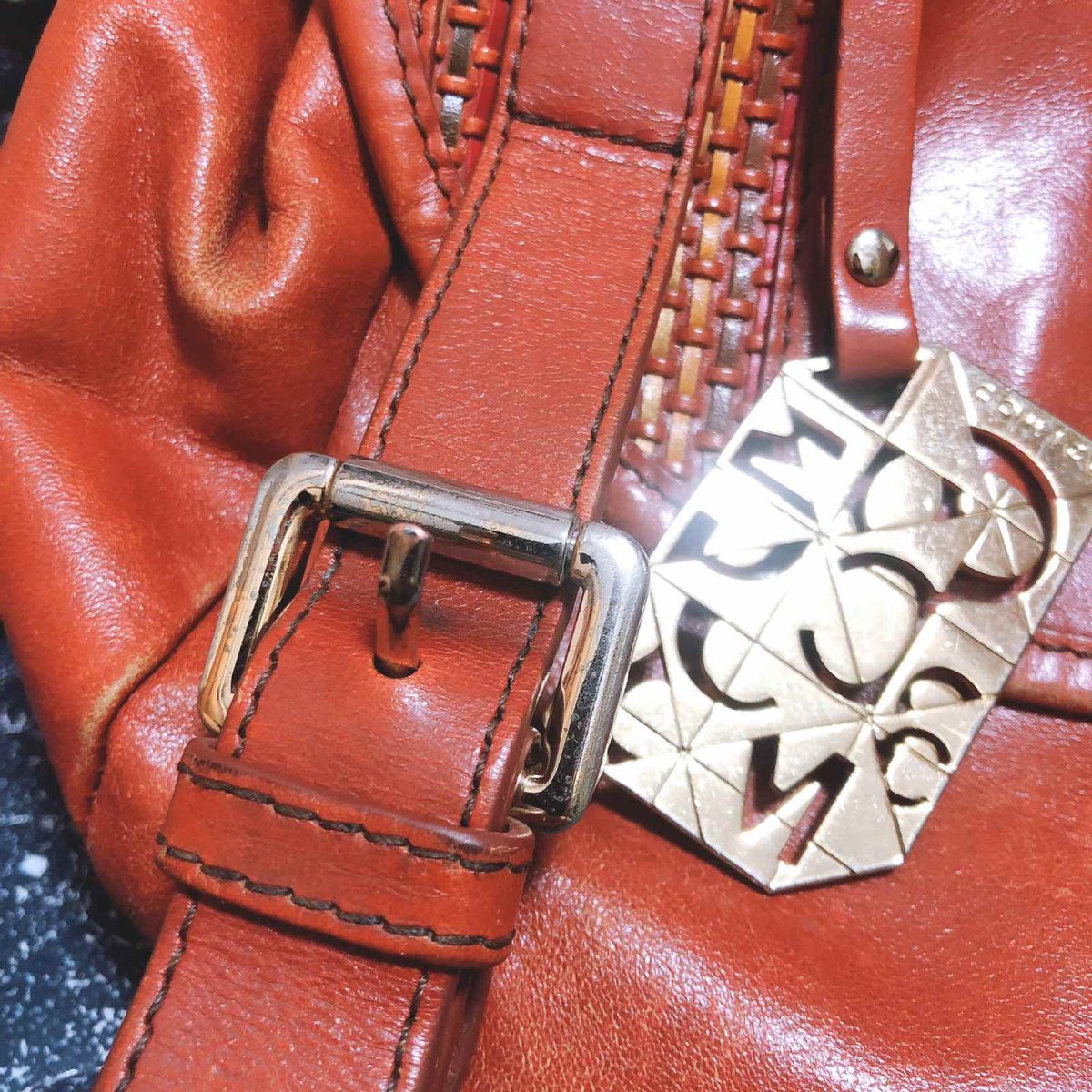 #今天我背这个👜#No.1 COMICO双肩包  包的颜色